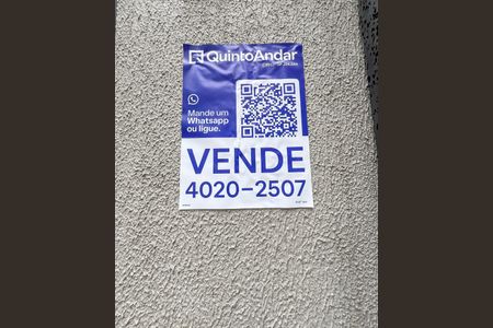 Apartamento à venda com 269m², 4 quartos e 3 vagas Apartamento à venda com 269m², 4 quartos e 3 vagasPlaca Quinto Andar