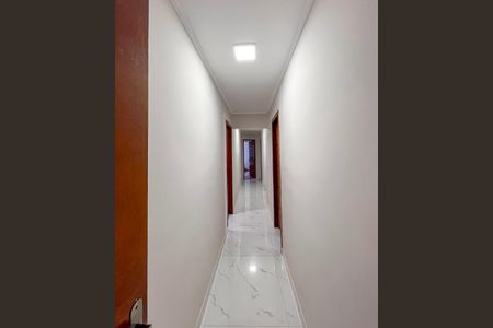 Apartamento à venda com 269m², 4 quartos e 3 vagas Apartamento à venda com 269m², 4 quartos e 3 vagasCorredor