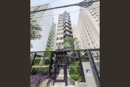 Apartamento à venda com 269m², 4 quartos e 3 vagas Apartamento à venda com 269m², 4 quartos e 3 vagasFachada