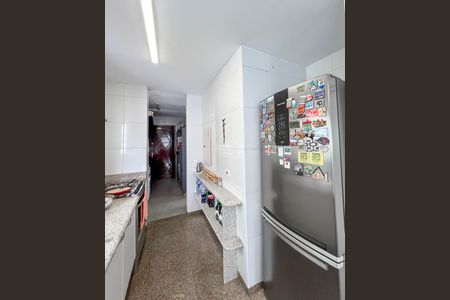 Apartamento à venda com 269m², 4 quartos e 3 vagas Apartamento à venda com 269m², 4 quartos e 3 vagasCozinha