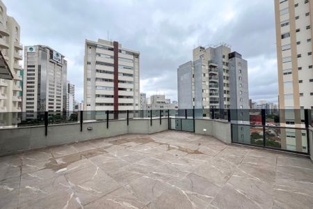 Apartamento à venda com 269m², 4 quartos e 3 vagas Apartamento à venda com 269m², 4 quartos e 3 vagasRooftop