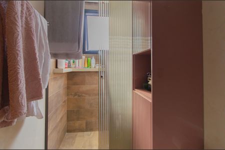 Apartamento à venda com 269m², 4 quartos e 3 vagasBanheiro da Suíte 1