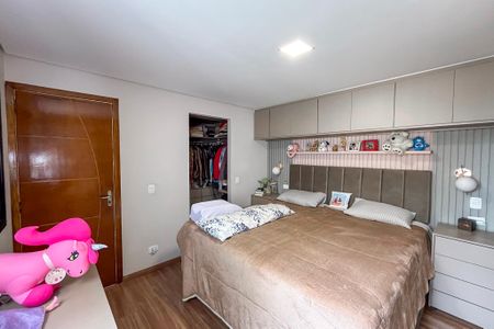 Apartamento à venda com 269m², 4 quartos e 3 vagas Apartamento à venda com 269m², 4 quartos e 3 vagasSuite 1