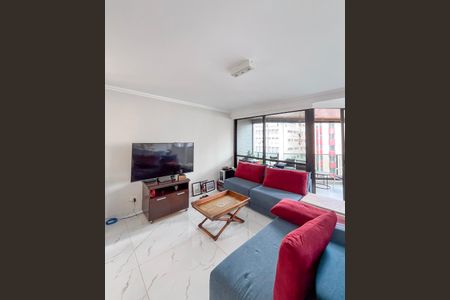 Apartamento à venda com 269m², 4 quartos e 3 vagas Apartamento à venda com 269m², 4 quartos e 3 vagasSala