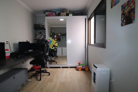 Apartamento à venda com 94m², 3 quartos e 2 vagasQuarto 3