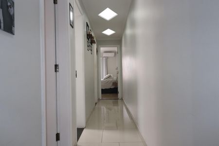 Apartamento à venda com 94m², 3 quartos e 2 vagasCorredor dos Quartos