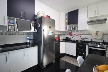 Apartamento à venda com 94m², 3 quartos e 2 vagasCozinha