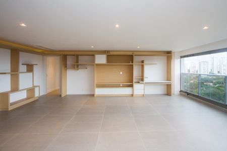 Apartamento à venda com 3 quartos, 166m² em Campo Belo, São Paulo