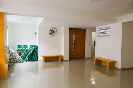 Apartamento para alugar com 68m², 2 quartos e 1 vaga Apartamento para alugar com 68m², 2 quartos e 1 vagaÁrea comum - Salão de festas