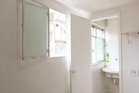 Apartamento para alugar com 68m², 2 quartos e 1 vaga Apartamento para alugar com 68m², 2 quartos e 1 vagaQuarto de Serviço