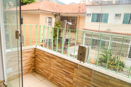 Apartamento para alugar com 68m², 2 quartos e 1 vaga Apartamento para alugar com 68m², 2 quartos e 1 vagaVaranda da Sala