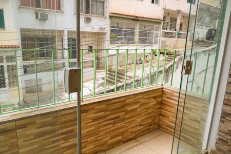 Apartamento para alugar com 68m², 2 quartos e 1 vaga Apartamento para alugar com 68m², 2 quartos e 1 vagaVaranda da Sala