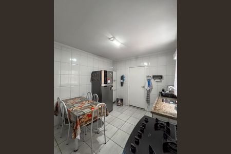 Casa à venda com 85m², 3 quartos e 2 vagasCozinha