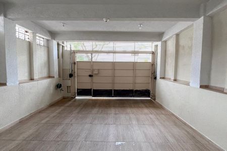 Casa à venda com 85m², 3 quartos e 2 vagasGaragem