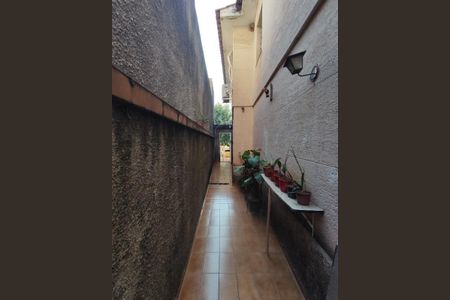 Casa à venda com 196m², 4 quartos e 2 vagasFoto 11