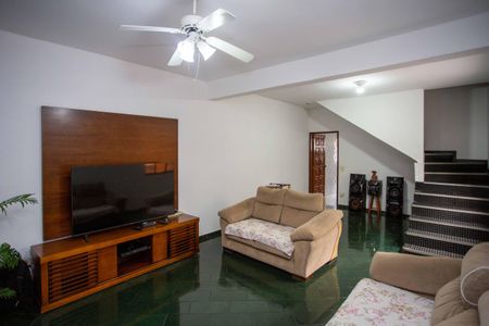 Casa para alugar com 250m², 5 quartos e 1 vagaSala de TV Casa 1
