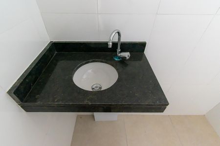 Apartamento para alugar com 36m², 2 quartos e sem vagaBanheiro