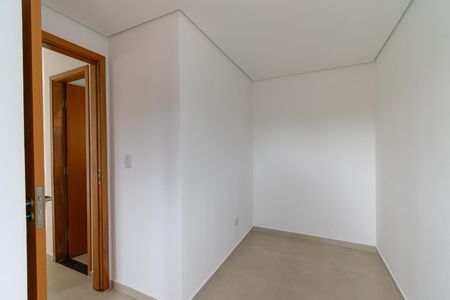 Quarto 1 de apartamento para alugar com 2 quartos, 36m² em Vila Charlote, São Paulo