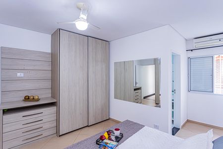 Casa à venda com 186m², 3 quartos e 2 vagasSuite