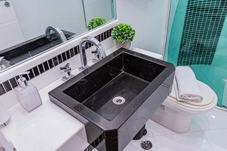 Casa à venda com 186m², 3 quartos e 2 vagasBanheiro