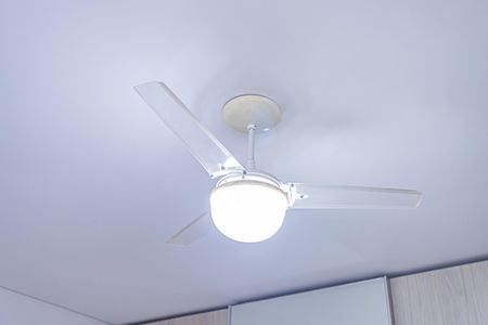 Casa à venda com 186m², 3 quartos e 2 vagasSuite