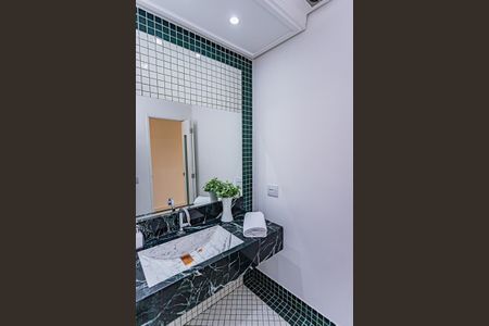 Casa à venda com 186m², 3 quartos e 2 vagasLavabo