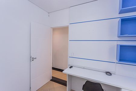 Casa à venda com 186m², 3 quartos e 2 vagasQuarto 2