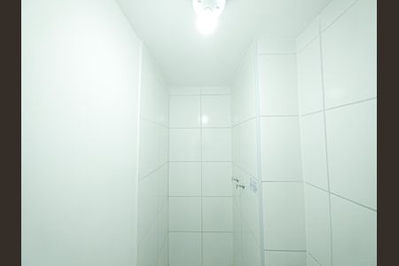 Apartamento para alugar com 34m², 2 quartos e sem vagaBanheiro