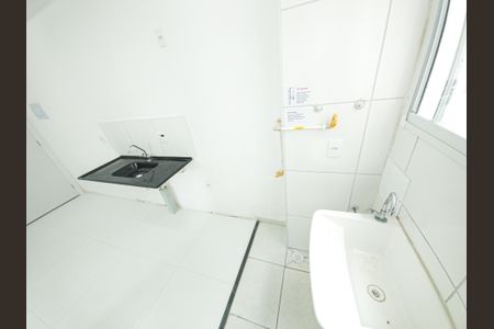 Apartamento para alugar com 34m², 2 quartos e sem vagaCozinha e Área de Serviço