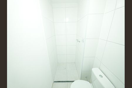 Apartamento para alugar com 34m², 2 quartos e sem vagaBanheiro