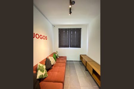 Apartamento à venda com 35m², 2 quartos e sem vaga Apartamento à venda com 35m², 2 quartos e sem vagaSala de Jogos