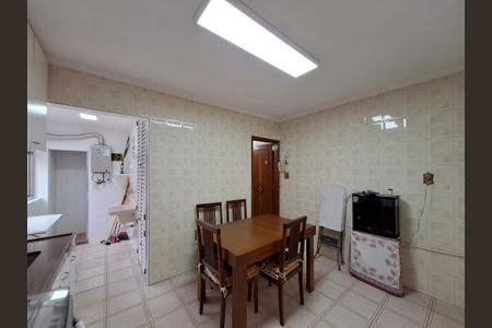 Apartamento à venda com 66m², 2 quartos e 1 vagaCozinha