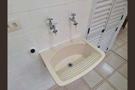 Apartamento à venda com 66m², 2 quartos e 1 vagaÁrea de Serviço