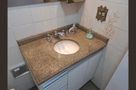 Apartamento à venda com 66m², 2 quartos e 1 vagaBanheiro