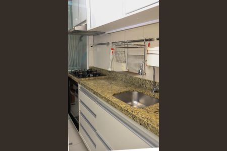 Apartamento para alugar com 120m², 2 quartos e 2 vagasCozinha