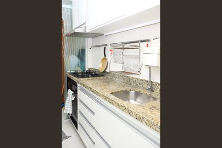 Apartamento para alugar com 85m², 2 quartos e 2 vagasCozinha