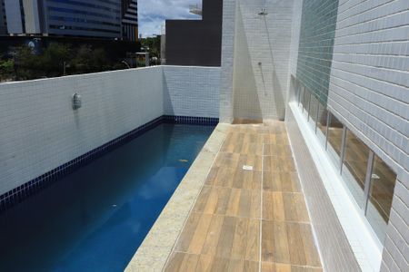Apartamento para alugar com 120m², 2 quartos e 2 vagasÁrea comum - Piscina