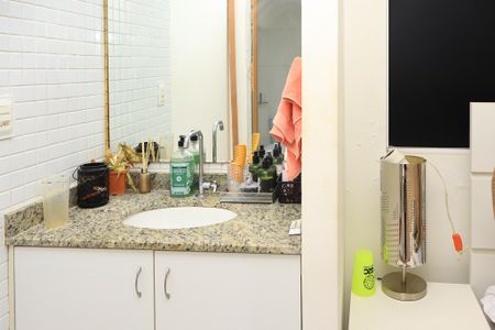 Apartamento para alugar com 85m², 2 quartos e 2 vagasLavabo