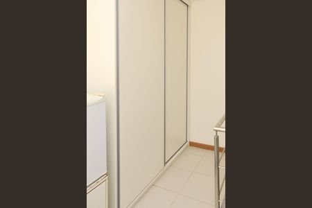 Apartamento para alugar com 120m², 2 quartos e 2 vagasEscritório