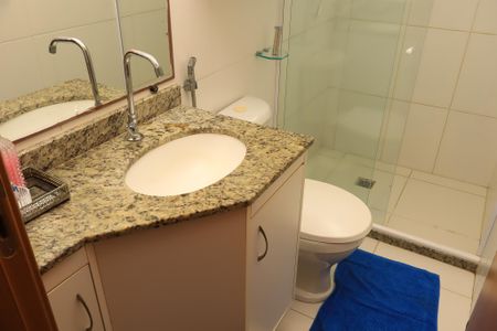 Apartamento para alugar com 120m², 2 quartos e 2 vagasBanheiro Social