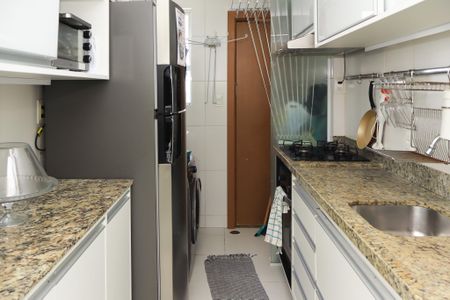 Apartamento para alugar com 85m², 2 quartos e 2 vagasCozinha