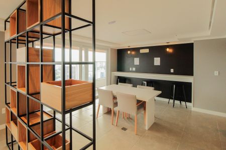 Apartamento à venda com 5m², 3 quartos e 2 vagasWorkroom