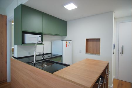 Cozinha de kitnet/studio para alugar com 1 quarto, 45m² em Moinhos de Vento, Porto Alegre