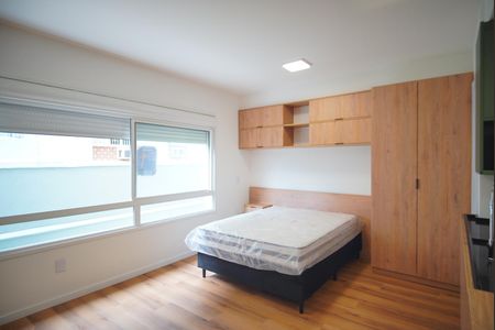 Quarto - Sala de kitnet/studio para alugar com 1 quarto, 45m² em Moinhos de Vento, Porto Alegre