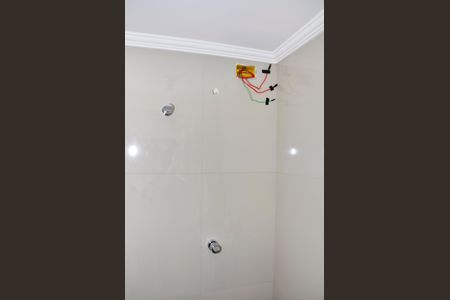 Apartamento à venda com 69m², 2 quartos e sem vagaDetalhe - Banheiro Social na Área de Serviço