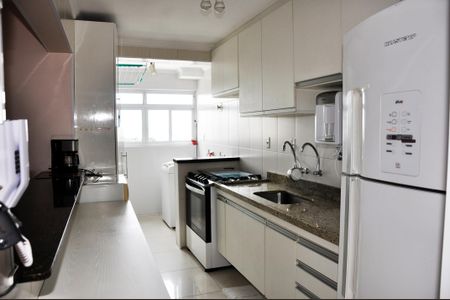 Apartamento à venda com 69m², 2 quartos e sem vagaDetalhe - Cozinha