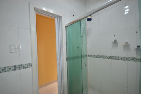 Casa para alugar com 325m², 2 quartos e 3 vagasBanheiro