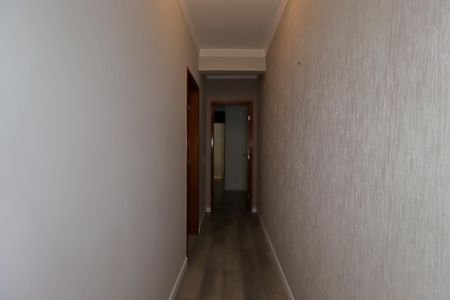 Casa à venda com 210m², 3 quartos e 4 vagasCorredor