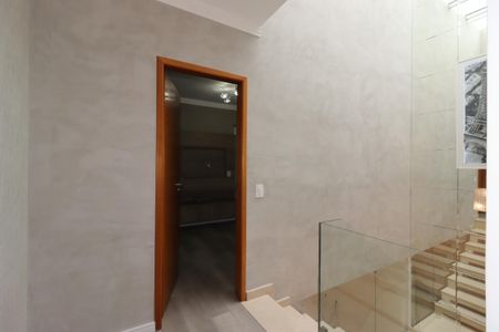 Casa à venda com 210m², 3 quartos e 4 vagasCorredor