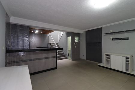 Casa à venda com 210m², 3 quartos e 4 vagasÁrea Gourmet